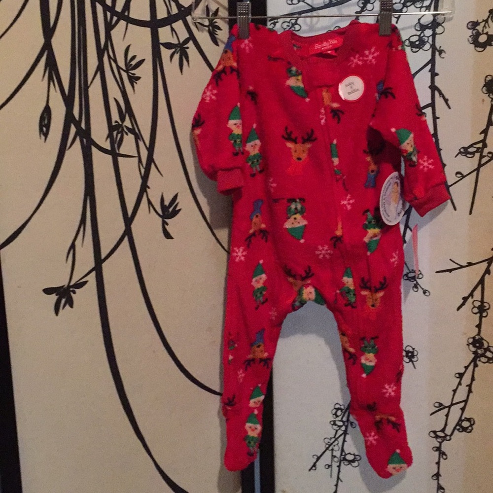 Infant 'Santa With Friends'Fleece SleepN'Play PJ